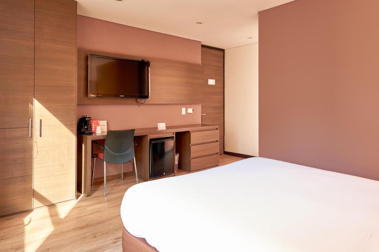 84 Dc Bogota Hotel Luaran gambar