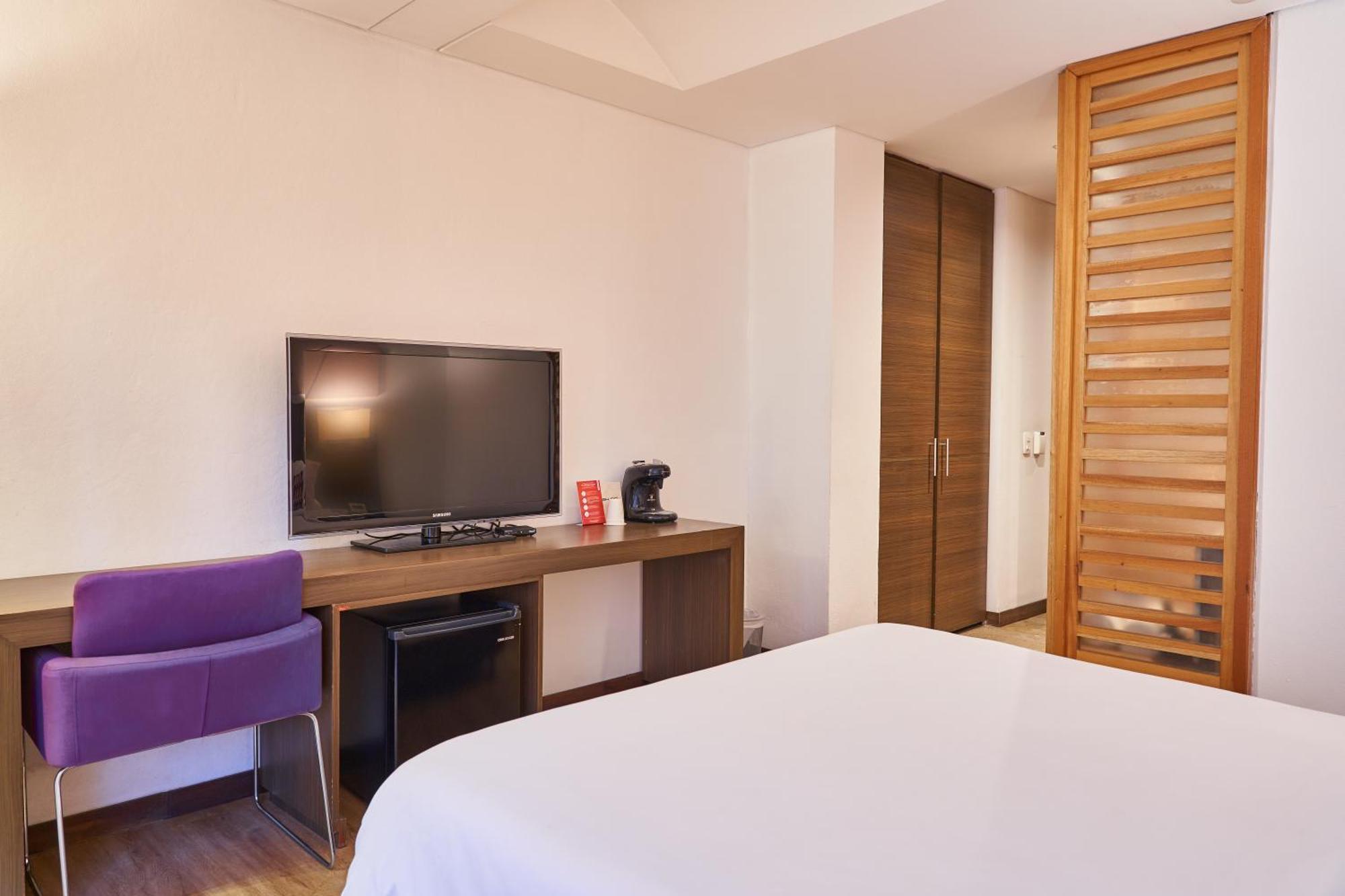 84 Dc Bogota Hotel Luaran gambar