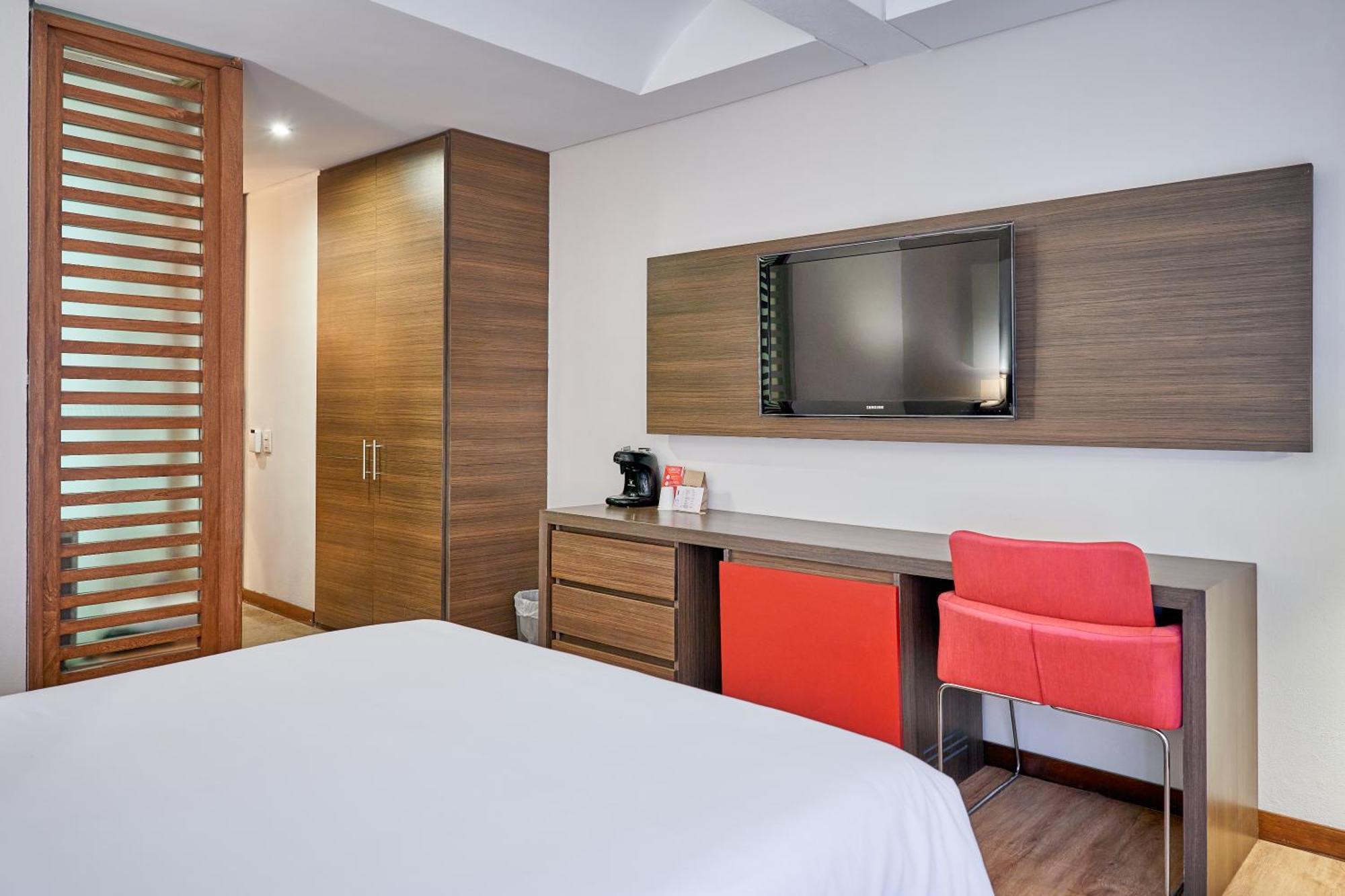 84 Dc Bogota Hotel Luaran gambar